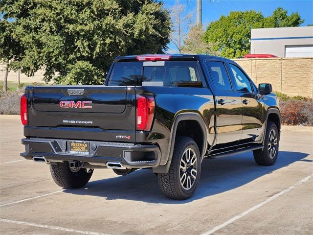 2025 GMC Sierra 1500 AT4