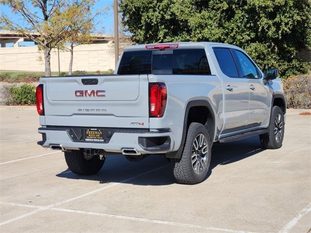 2025 GMC Sierra 1500 AT4