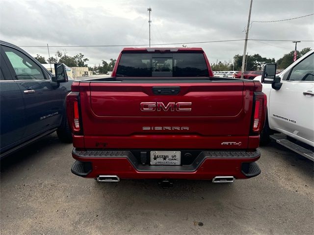 2025 GMC Sierra 1500 AT4