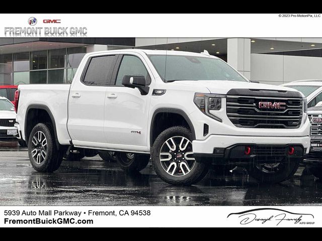 2025 GMC Sierra 1500 AT4