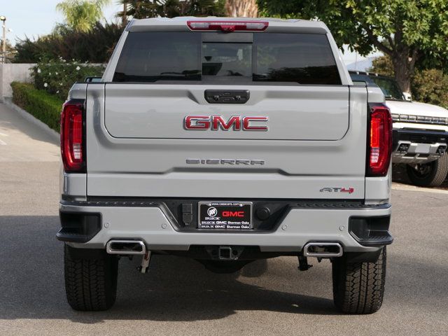 2025 GMC Sierra 1500 AT4