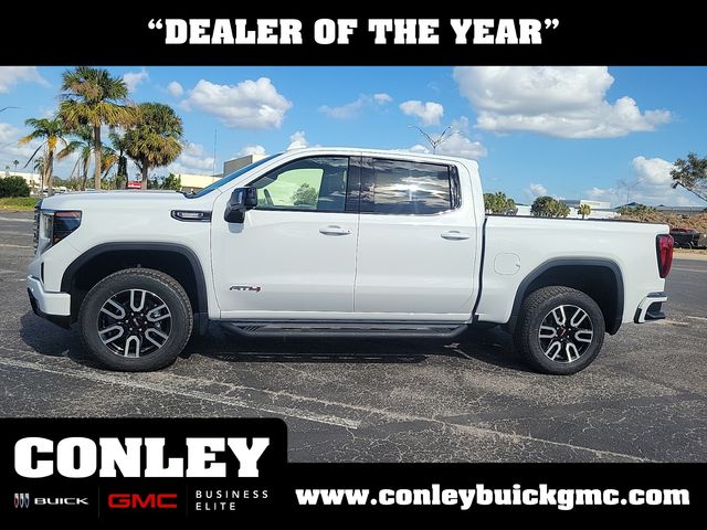 2025 GMC Sierra 1500 AT4