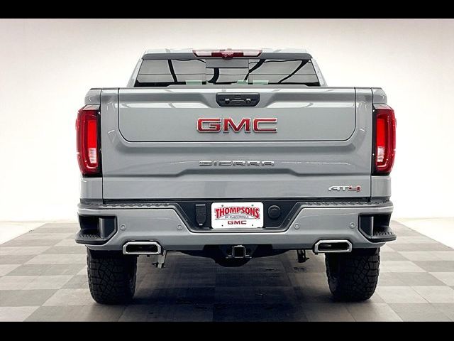 2025 GMC Sierra 1500 AT4