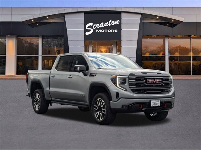 2025 GMC Sierra 1500 AT4