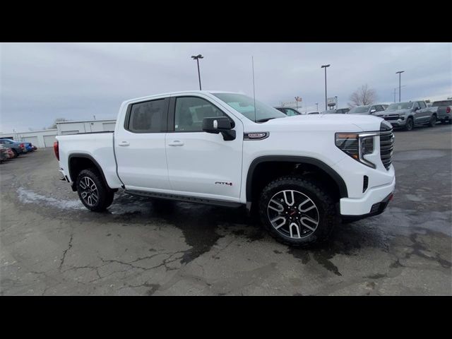 2025 GMC Sierra 1500 AT4