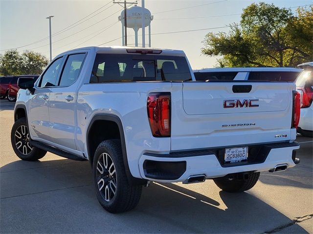 2025 GMC Sierra 1500 AT4