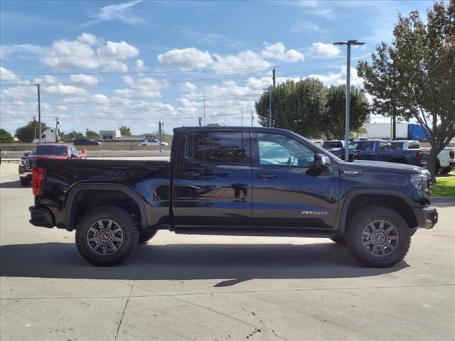 2025 GMC Sierra 1500 AT4X