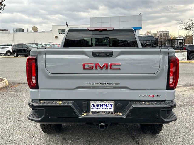 2025 GMC Sierra 1500 AT4X