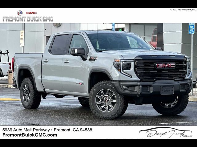 2025 GMC Sierra 1500 AT4X