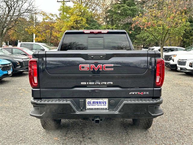 2025 GMC Sierra 1500 AT4X