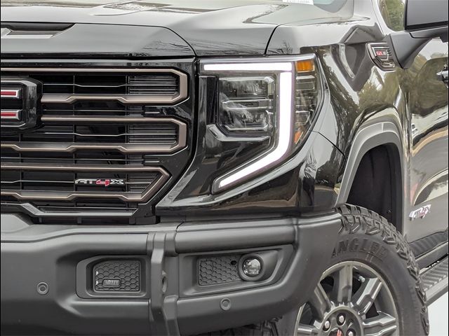 2025 GMC Sierra 1500 AT4X