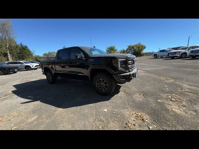 2025 GMC Sierra 1500 AT4X