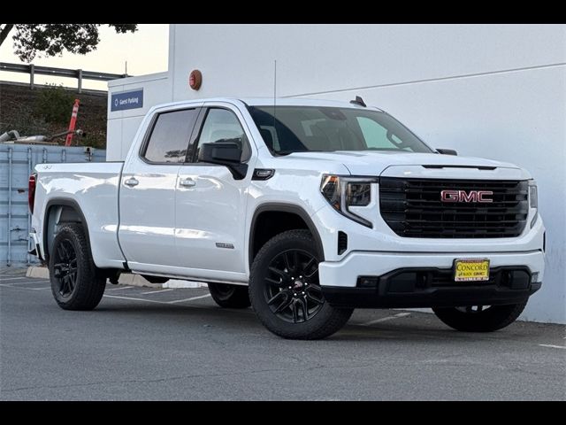 2025 GMC Sierra 1500 Elevation