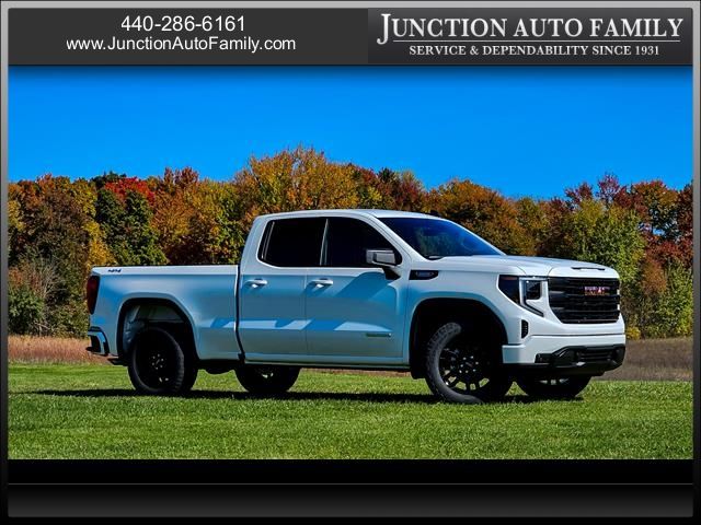 2025 GMC Sierra 1500 Elevation