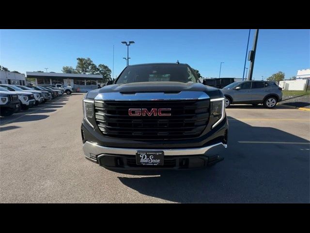 2025 GMC Sierra 1500 Pro