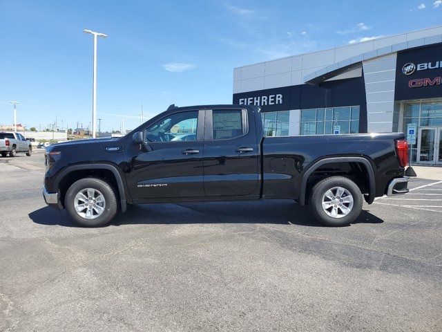 2025 GMC Sierra 1500 Pro