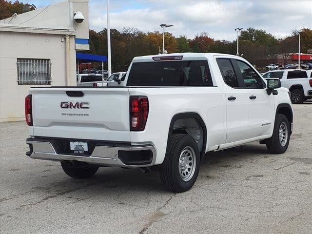 2025 GMC Sierra 1500 Pro