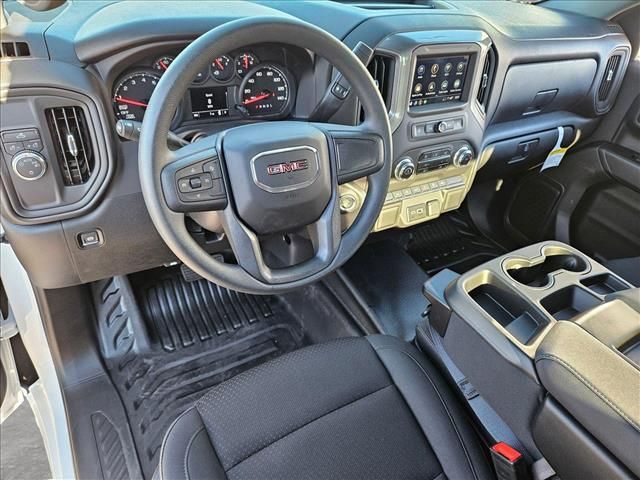 2025 GMC Sierra 1500 Pro