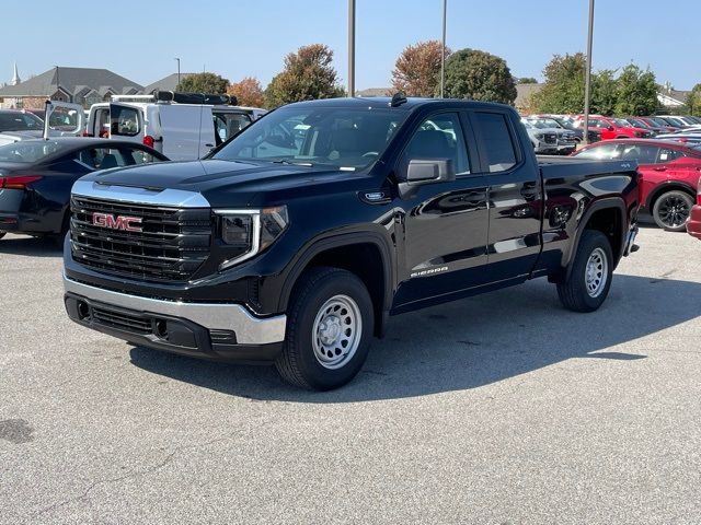 2025 GMC Sierra 1500 Pro