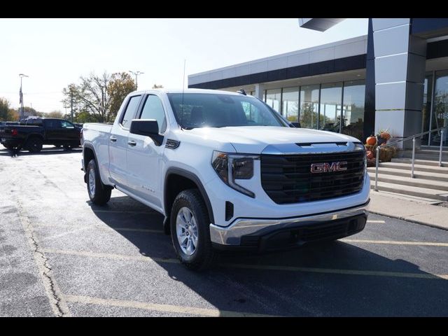 2025 GMC Sierra 1500 Pro