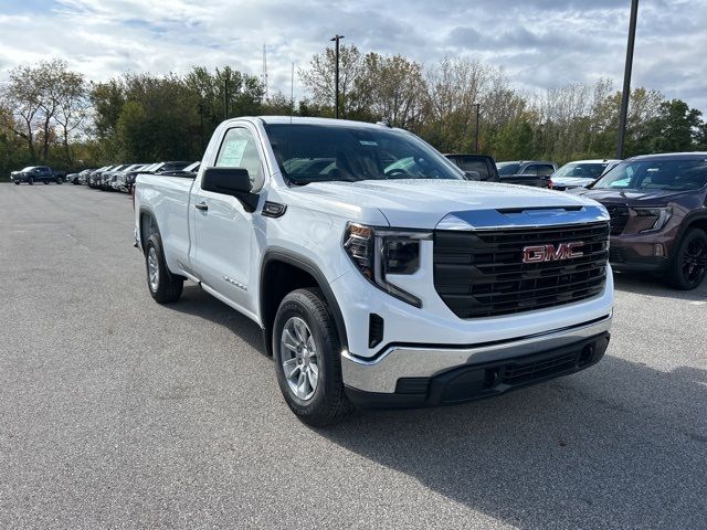 2025 GMC Sierra 1500 Pro