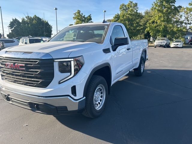 2025 GMC Sierra 1500 Pro