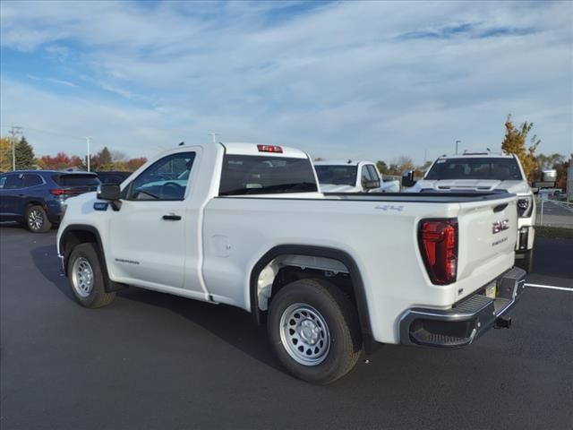 2025 GMC Sierra 1500 Pro