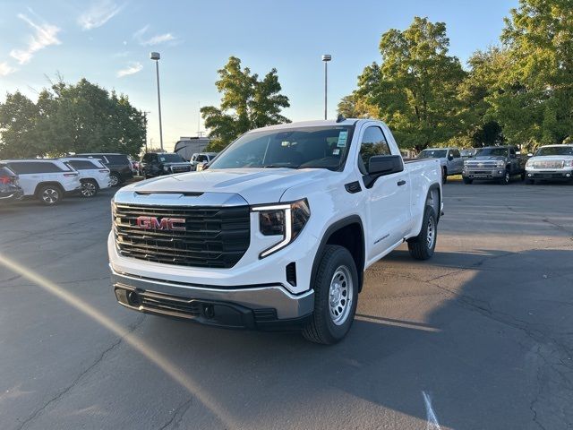 2025 GMC Sierra 1500 Pro