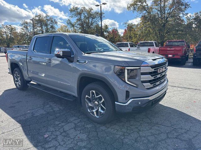 2025 GMC Sierra 1500 SLE