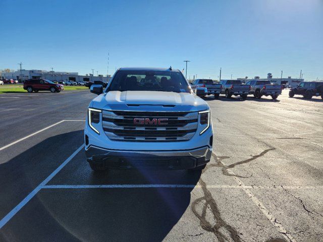 2025 GMC Sierra 1500 SLE