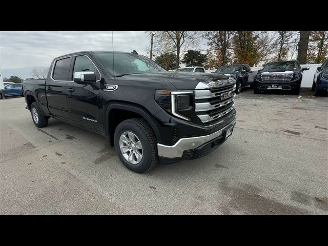 2025 GMC Sierra 1500 SLE