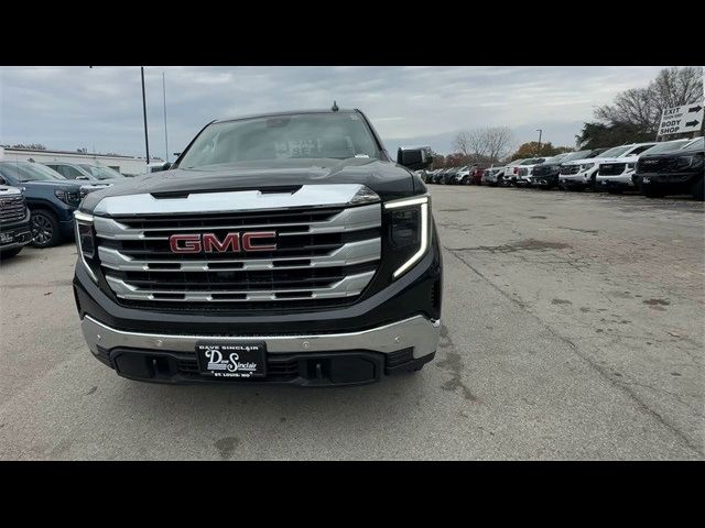 2025 GMC Sierra 1500 SLE