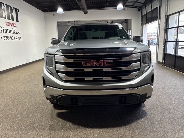 2025 GMC Sierra 1500 SLE