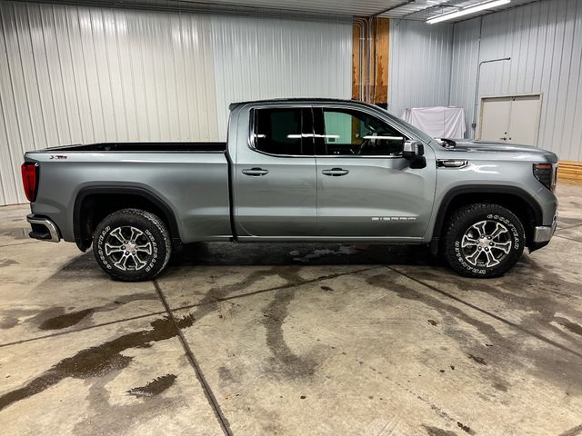 2025 GMC Sierra 1500 SLE