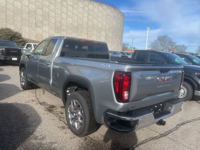 2025 GMC Sierra 1500 SLE