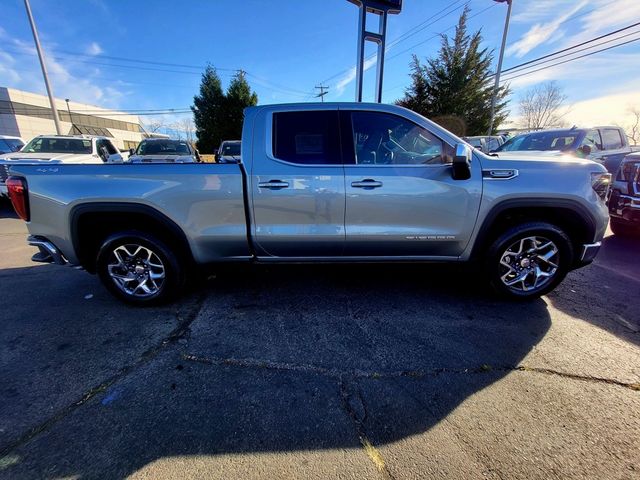 2025 GMC Sierra 1500 SLE