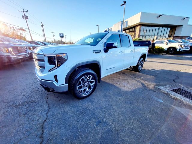 2025 GMC Sierra 1500 SLE