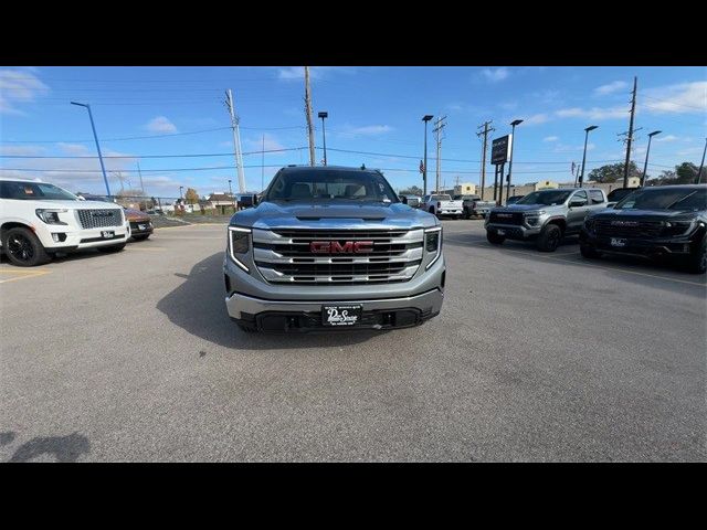 2025 GMC Sierra 1500 SLE