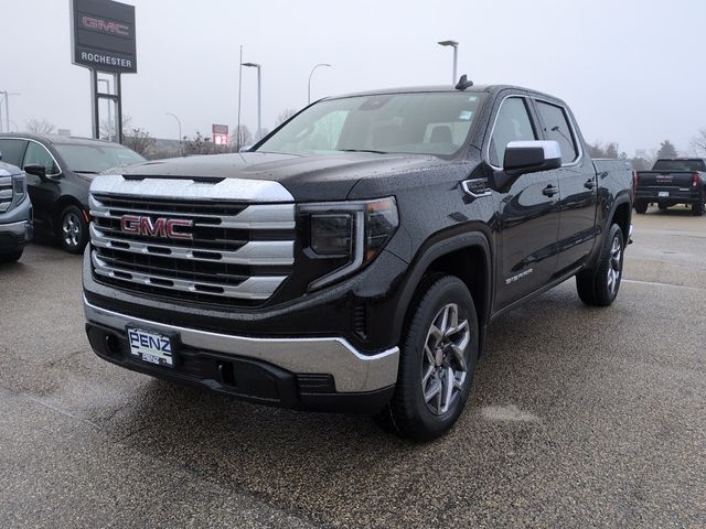 2025 GMC Sierra 1500 SLE