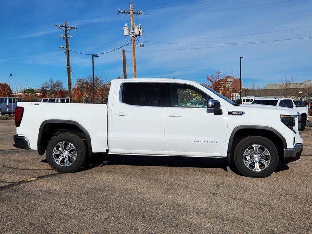 2025 GMC Sierra 1500 SLE