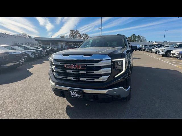 2025 GMC Sierra 1500 SLE