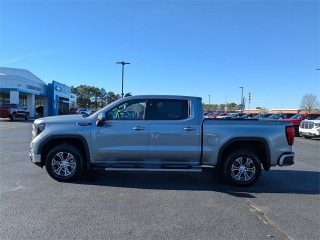 2025 GMC Sierra 1500 SLE