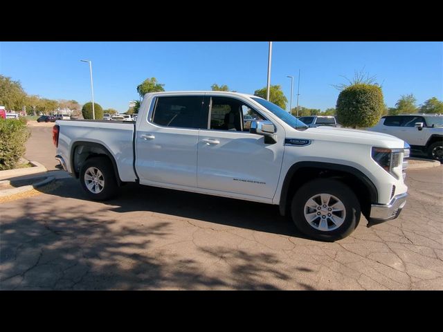 2025 GMC Sierra 1500 SLE