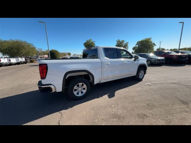 2025 GMC Sierra 1500 SLE