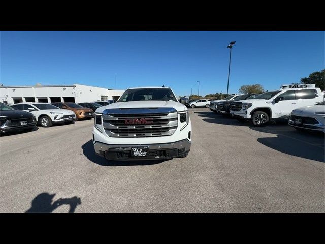 2025 GMC Sierra 1500 SLE