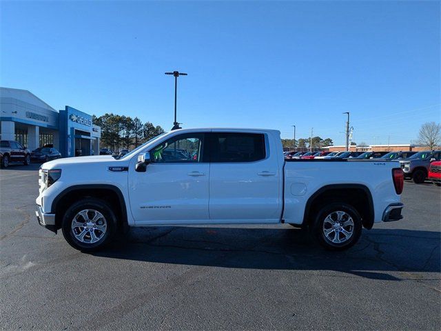 2025 GMC Sierra 1500 SLE