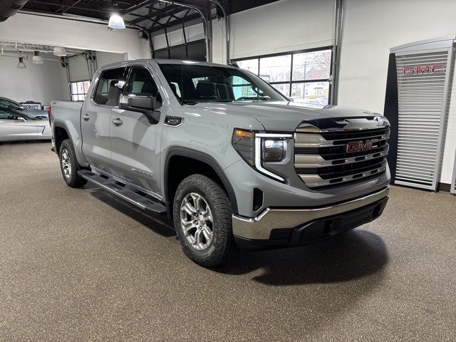 2025 GMC Sierra 1500 SLE