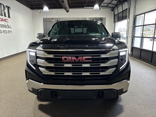 2025 GMC Sierra 1500 SLE