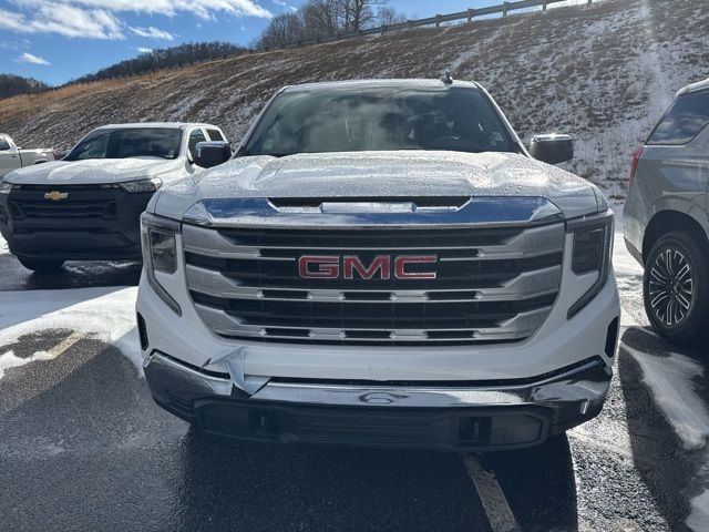 2025 GMC Sierra 1500 SLE