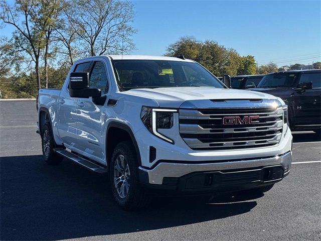 2025 GMC Sierra 1500 SLE